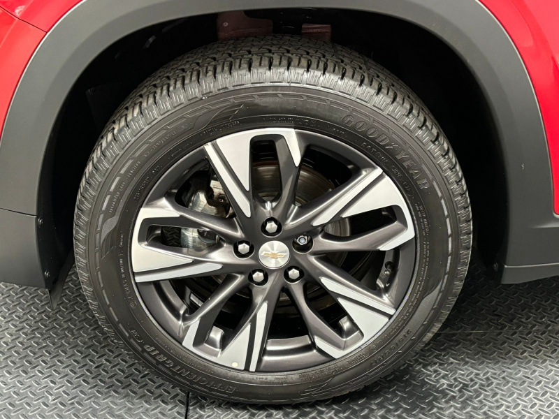 Chevrolet Tracker  5 pts. Premier, 1.2T, TA, f. led, piel, TP, RA-17 Bitono 2023